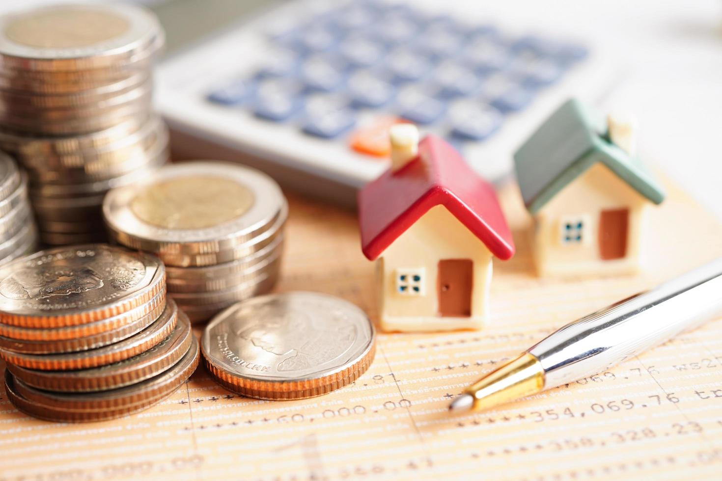 Featured image for "個人拍賣古董及藝術品之所得，除屬經文化部核准之拍賣活動得採分離課稅者外，應列入出售年度之財產交易所得辦理結算申報